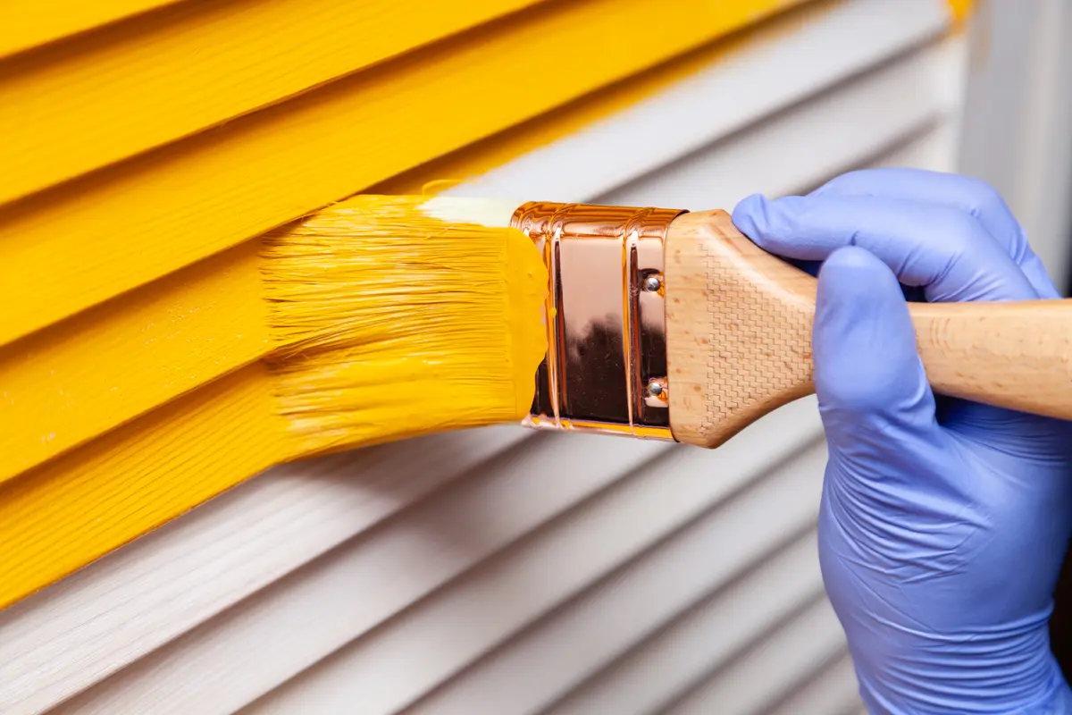 yellow paint